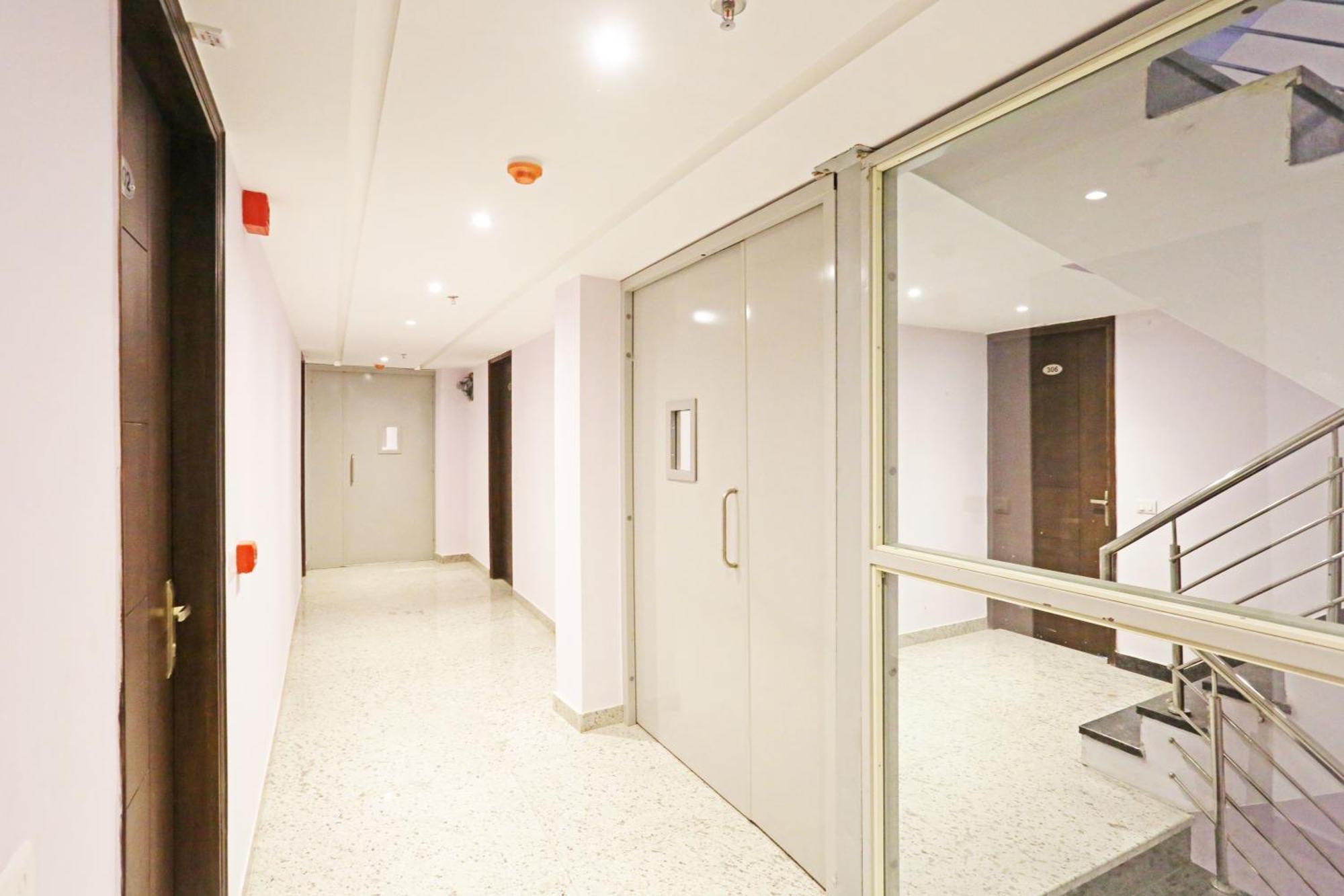 Frankstay By Hotel Mayfair Newly Built - نيودلهي المظهر الخارجي الصورة
